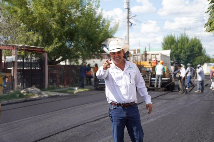 Avanza recarpeteo en Sato Domingo con la transformación de la calle Pirineos