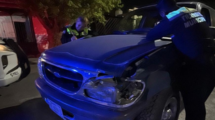 Alcohol al volante termina en choque en la colonia Saltillo 2000