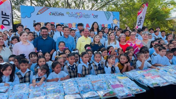 Entregará DIF 5 mil paquetes de útiles escolares con ‘’Con amor a tu mochila’’