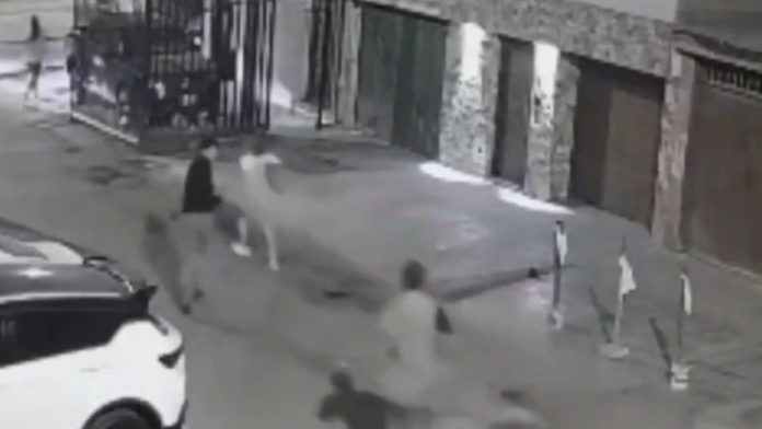 Hombre asesina a su esposa y a su hijo