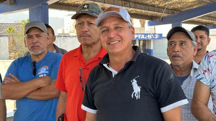 Ervey Valenzuela de la Torre, vocero de los trabajadores que mantienen el bloqueo en la Puerta 3