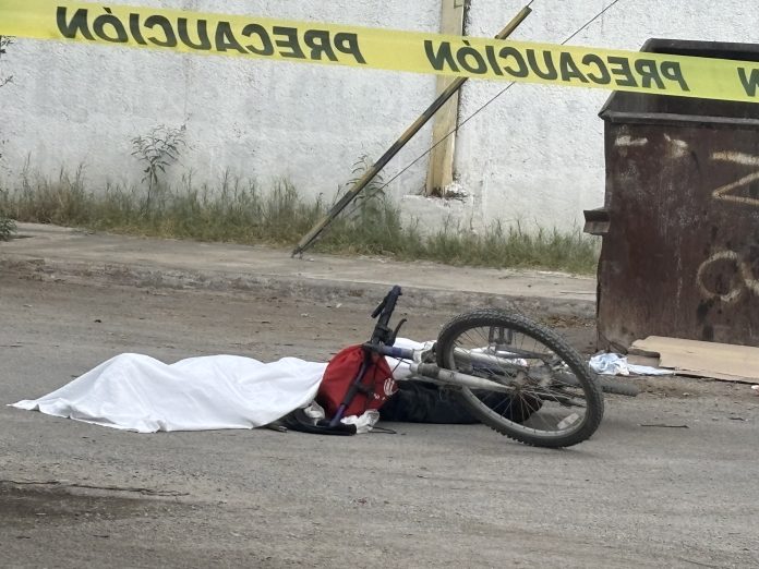 ¡Un alto le costó la vida! Ciclista muere tras ser embestido en Frontera