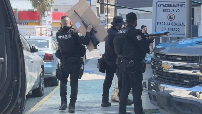 Operativo de seguridad y cateo en Monclova Coahuila