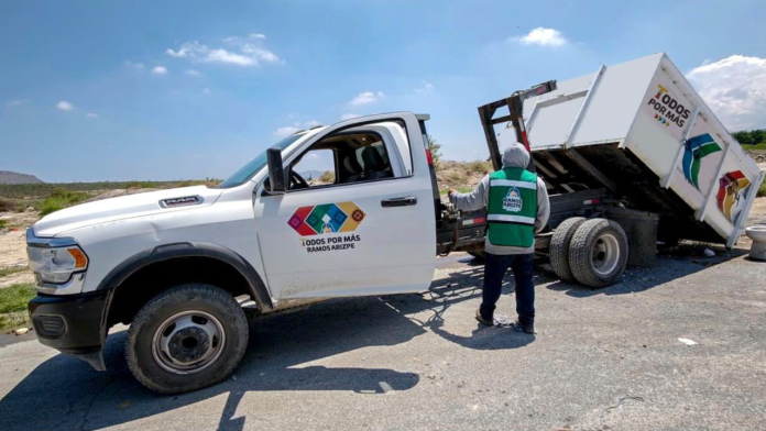 Mantiene Ramos Arizpe acciones permanentes de limpieza en la ciudad