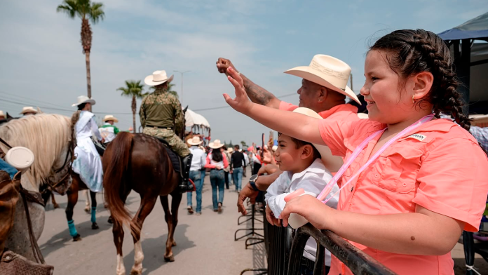 NRT México transmitirá en vivo la Gran Cabalgata de Sabinas 2026