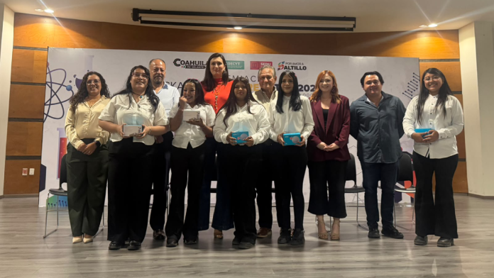 Premian a ganadoras del Hackathon Mujeres STEM 2026