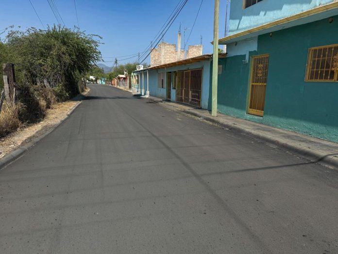 Laura Jiménez entregó nuevas obras de pavimentación en Villa de las Esperanzas, mejorando movilidad y seguridad para las familias.