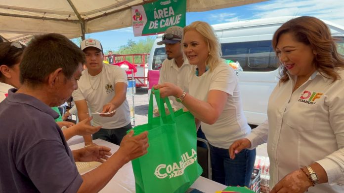 El Mercadito Pa’ Delante llegó a Palaú con intercambio de reciclaje por productos básicos, apoyando la economía familiar y la prevención del dengue.