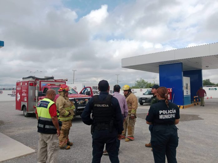 Protección Civil, Bomberos, Seguridad Pública y Cruz Roja participaron en simulacros de evacuación por conato de incendio en gaseras de Múzquiz y Palaú.
