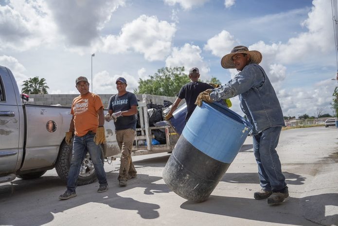 Intensifica gobierno municipal acciones para normalizar la recolección de basura en Sabinas