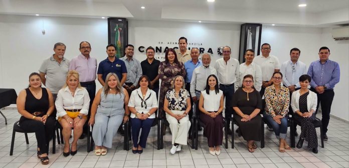 Fortalece CANACINTRA agenda empresarial y binacional