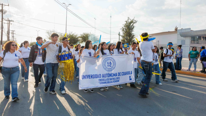¡Toma precauciones! Desfile de la UAdeC movilizará a más de 7 mil estudiantes y cerrará vialidades en Saltillo