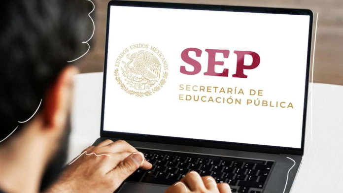 ¡Ya es oficial! SEP pone fecha y reglas al uso de celulares en las escuelas