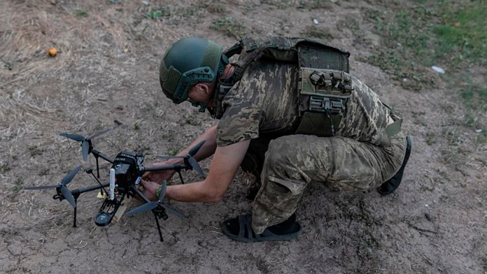 Investigan posible entrenamiento de integrantes de cárteles mexicanos con drones en Ucrania