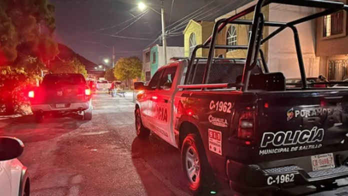 Mujer de 70 años muere tras presunta caída dentro de su casa en Saltillo