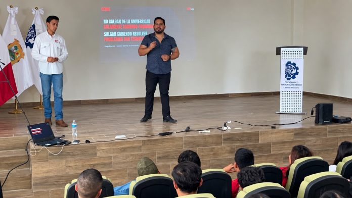 NRT México impartió una plática sobre tecnología, desarrollo de software e inteligencia artificial a 60 estudiantes del TecNM Campus Múzquiz.