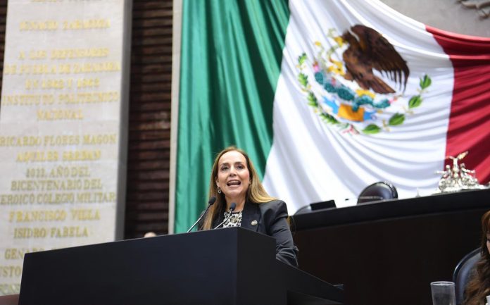“No es culpa del algoritmo”: Vero Pérez, presidenta del PAN Coahuila, exige respuestas por desabasto de medicamentos