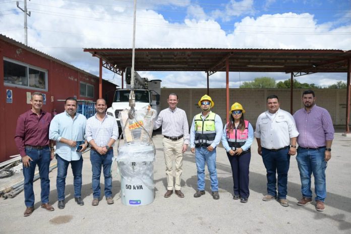 Avanza Municipio con electrificación en La Estrella y Tierra Bendita