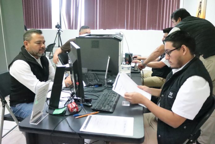 Instalan oficina móvil del SAT en el Tecnológico de Ciudad Acuña